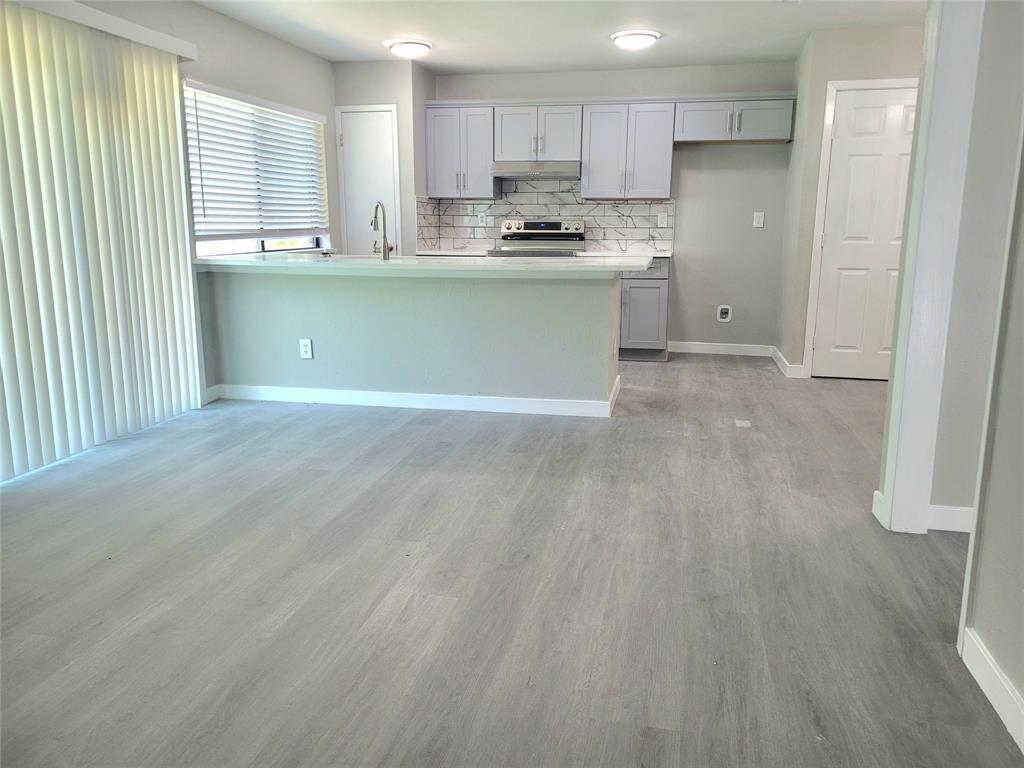 627 Randa Lane