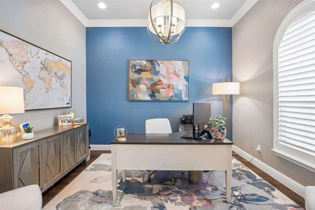 4116 Mangrove Drive