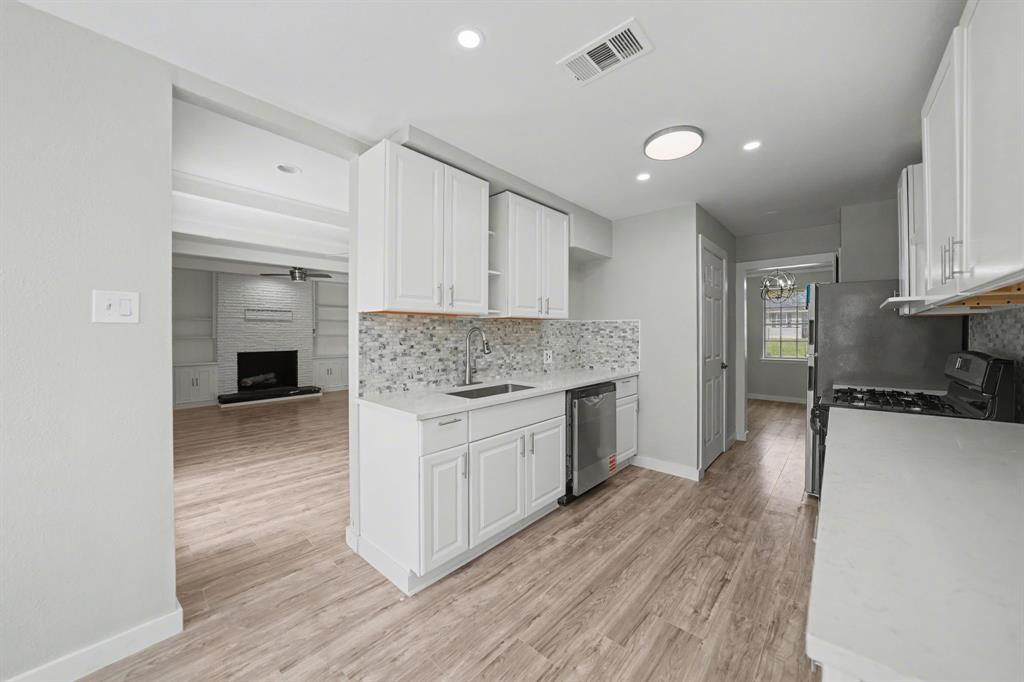 Highland Oaks 02 04 Inst - Residential