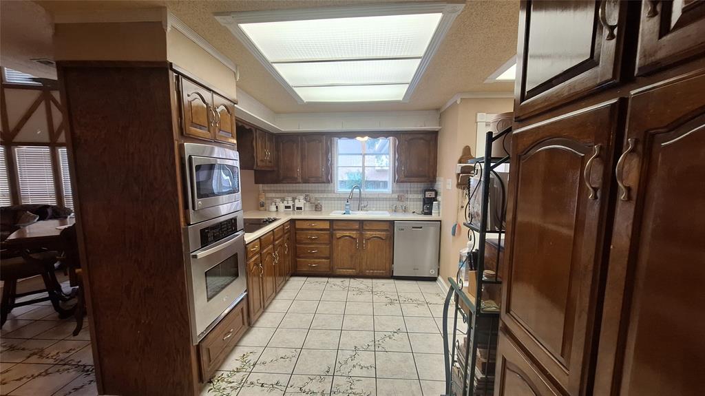 Oaks The Colleyville - Residential