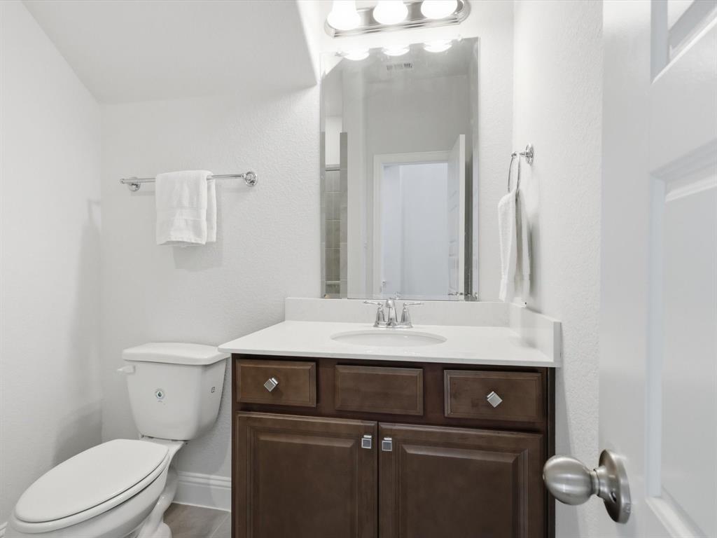 5204 Tuscarora Trail