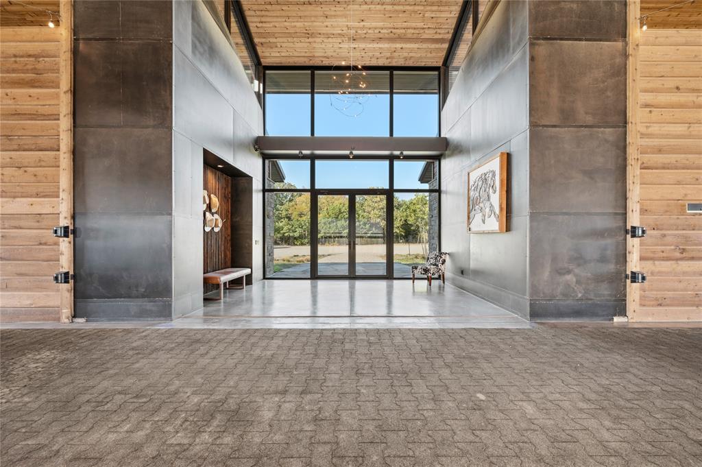 Ht Chenoweth Surv Abs #157 - Land