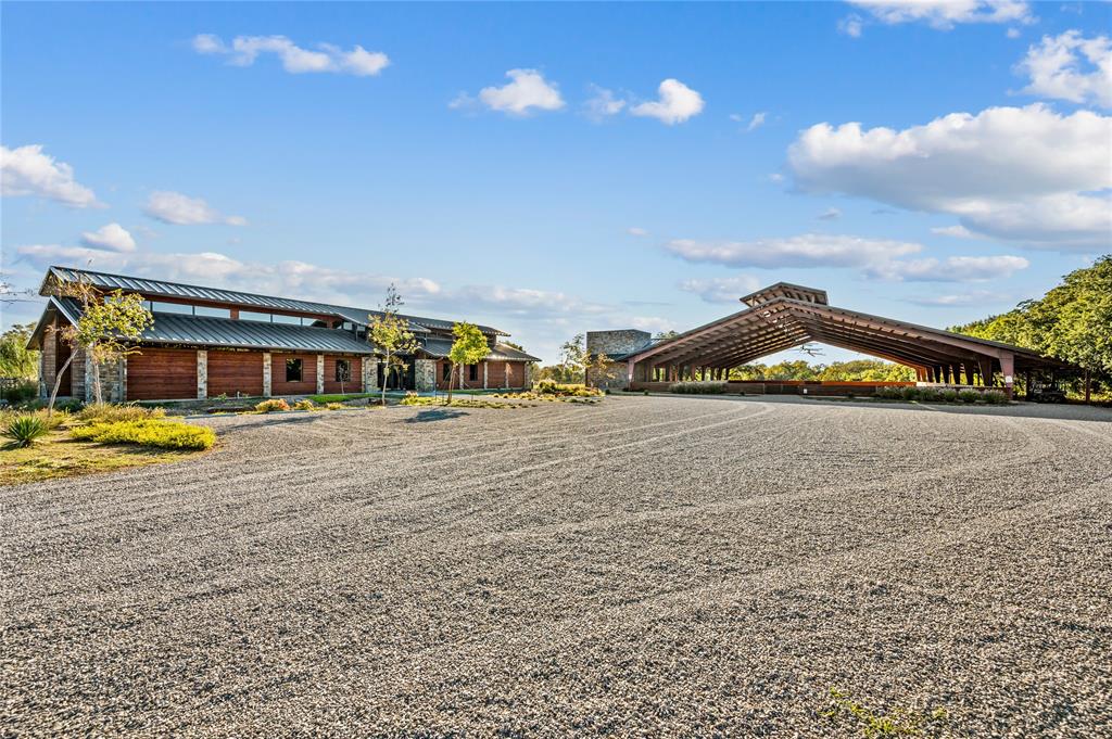 Ht Chenoweth Surv Abs #157 - Land