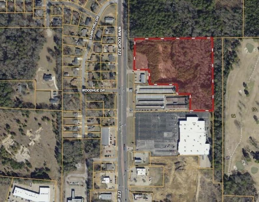 Commercial development land available in West Tyler on Loop 323.
All utilities available. 
Loop 323 Frontage. 
Located in an opportunity zone. 
Zoned C-2 (General Commercial) which allows for auto repair, paint & body, and outdoor storage. 
Shared Drive with South adjacent property.