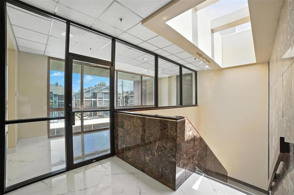 Audelia Place - Commercial Lease