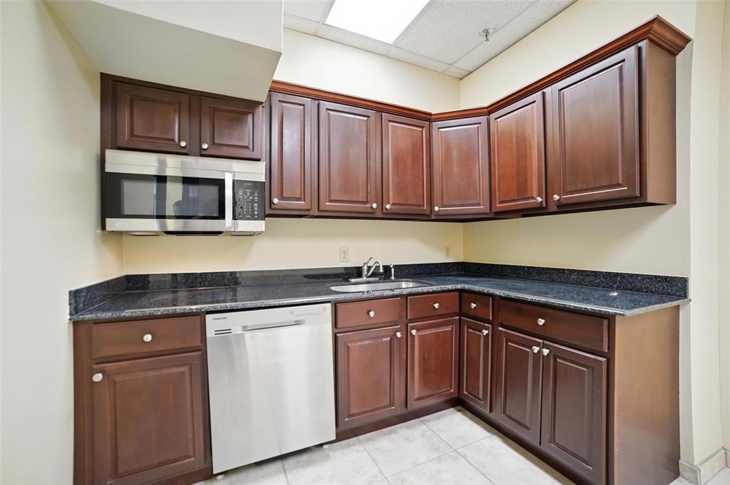 Audelia Place - Commercial Lease