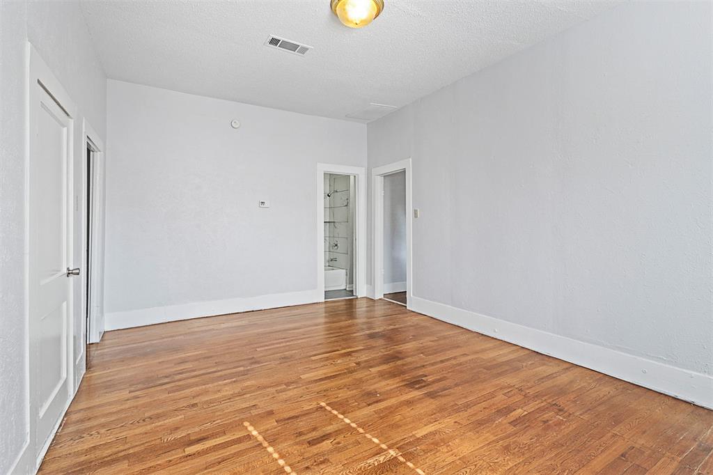 Alex Robertson Add - Residential Lease