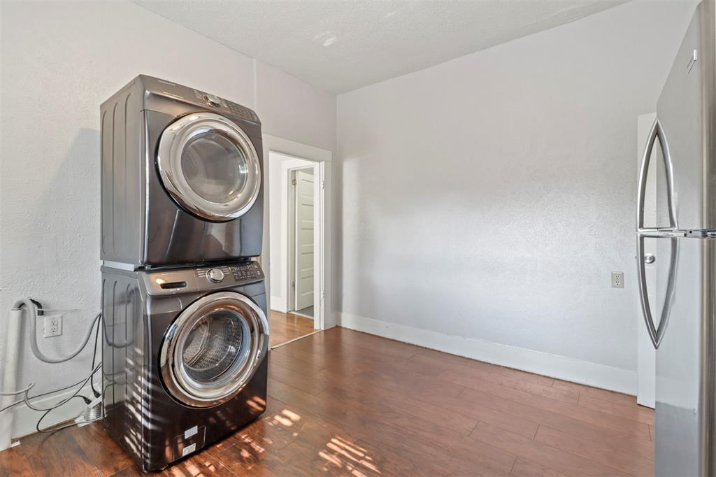 Alex Robertson Add - Residential Lease