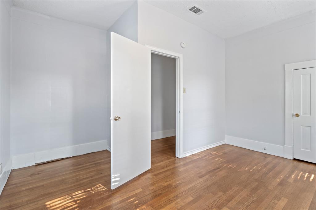 Alex Robertson Add - Residential Lease