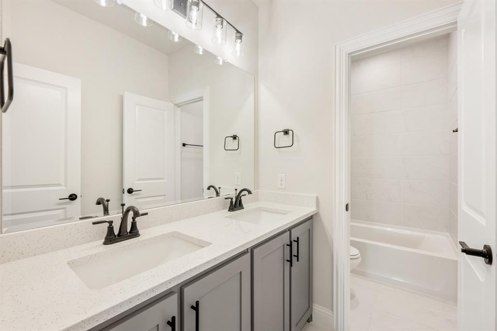 Painted Tree Woodland District 60 - Residential