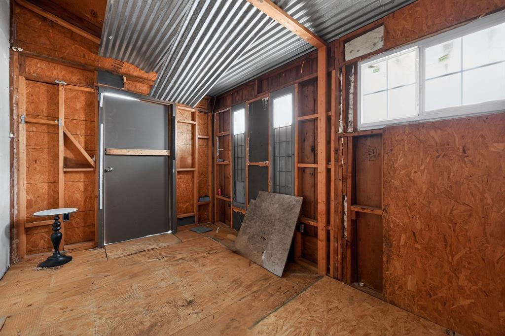 Mount Auburn - Residential