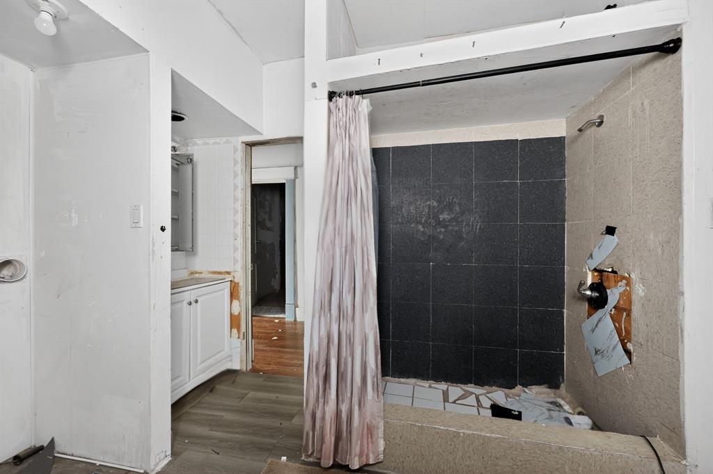 Mount Auburn - Residential