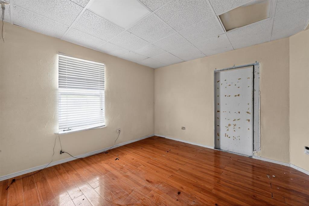 Mount Auburn - Residential