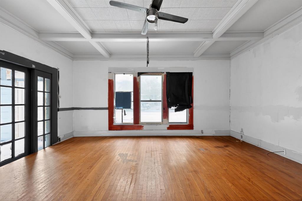 Mount Auburn - Residential