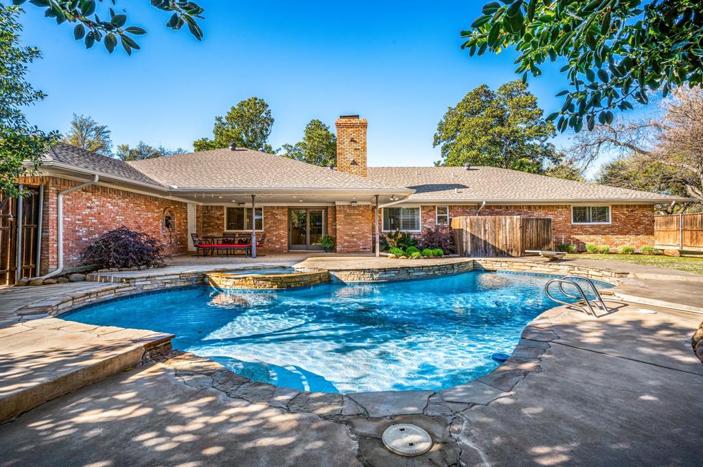 4148 Myerwood Lane