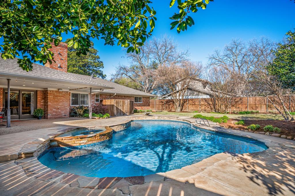 4148 Myerwood Lane