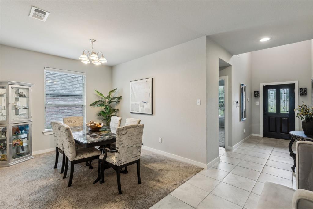 1722 Lone Lynx Way