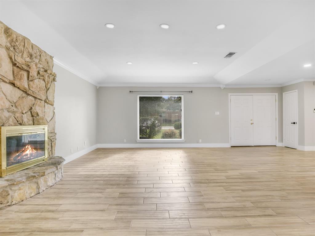 Lewisville Valley 3 - Residential Lease