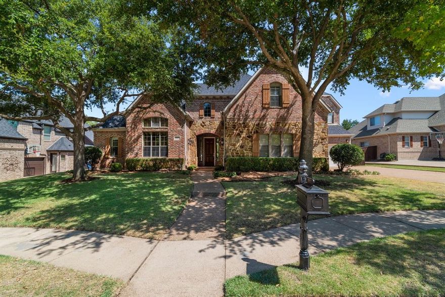 This stunning home is nestled within the sought-after master-planned golf course community of Bridlewood. With a fresh and inviting aesthetic, this property boasts a range of recent upgrades including a new roof, fresh paint, new carpet, and more. Architectural refinement is evident in the soaring ceilings and the dramatic staircase that greets you upon entry. The spacious game room offers a versatile space for entertainment, while the private home gym provides the perfect retreat for your fitness pursuits and the library offers a tranquil sanctuary. The heart of the home is the gourmet kitchen, where culinary aspirations come to life amid top-of-the-line appliances and tasteful finishes. The large family room is perfectly situated to offer views of the backyard where you'll find an oasis of leisure and relaxation. A pristine pool and spa invite you to unwind and enjoy the Texas sunshine, with a shaded seating area beneath a charming pergola for those seeking respite from the heat.