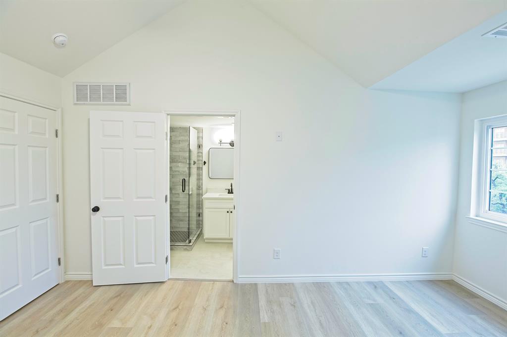 Dallas, Texas 75248, United States, 3 Bedrooms Bedrooms, ,3 BathroomsBathrooms,Residential,Active,125989