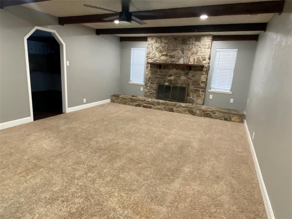 1211 Mockingbird Street