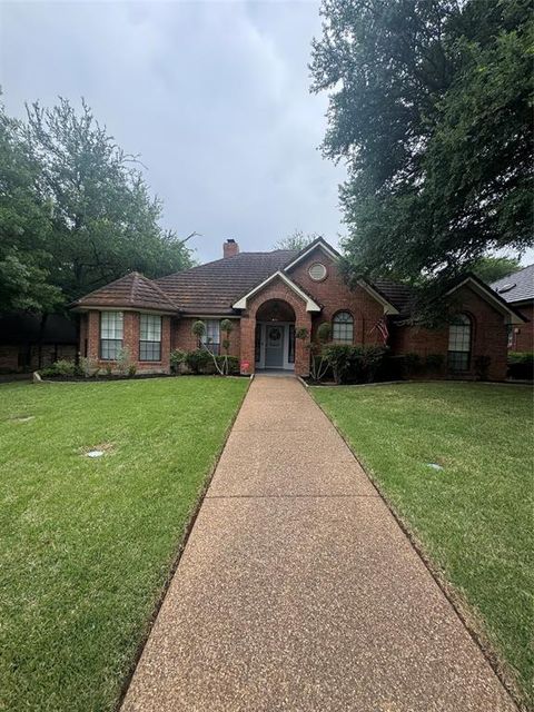 Photo of 713 Ashley Drive, Hurst, TX 76054 (MLS # 21249052)