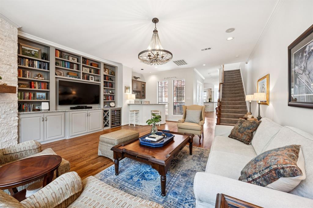 Towns At Throckmorton - Residential