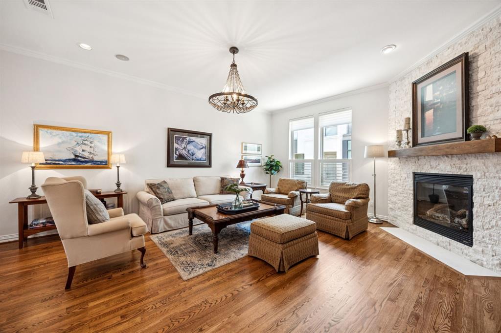 Towns At Throckmorton - Residential