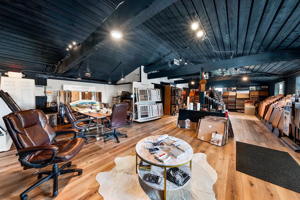 College Add - Commercial Sale