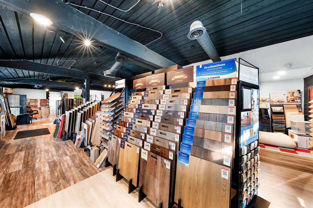 College Add - Commercial Sale