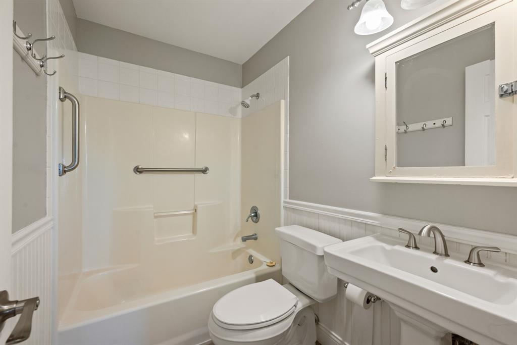 East Ponder Estates - Residential