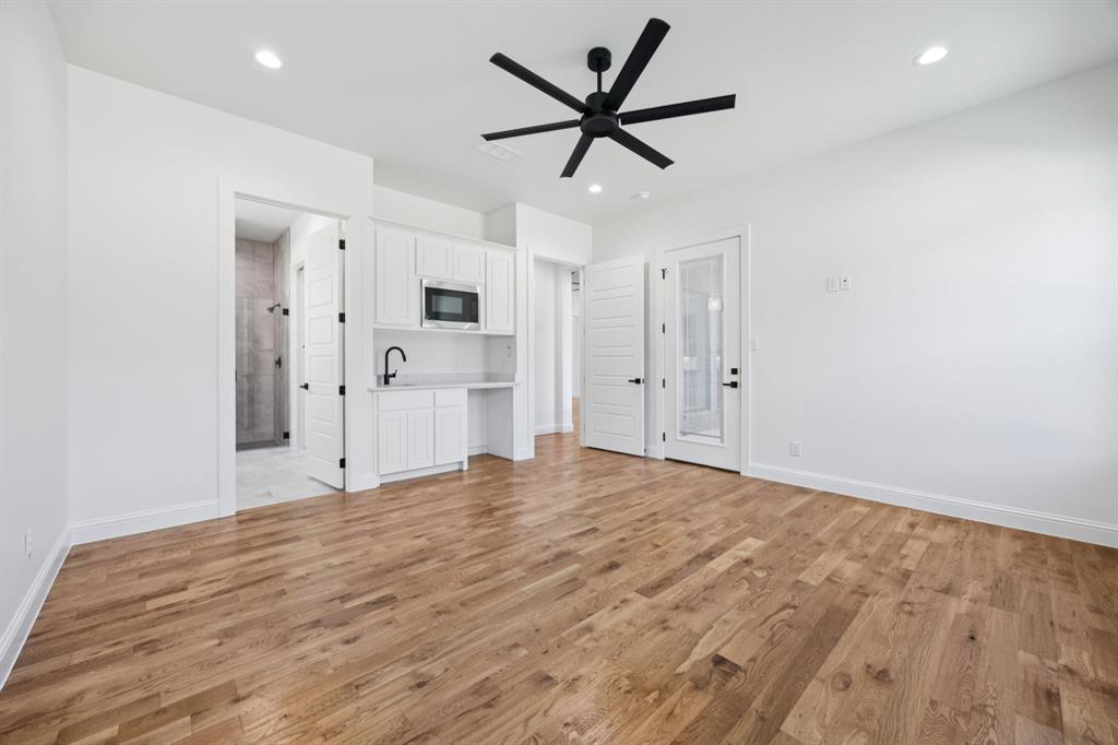 Estancia - Residential