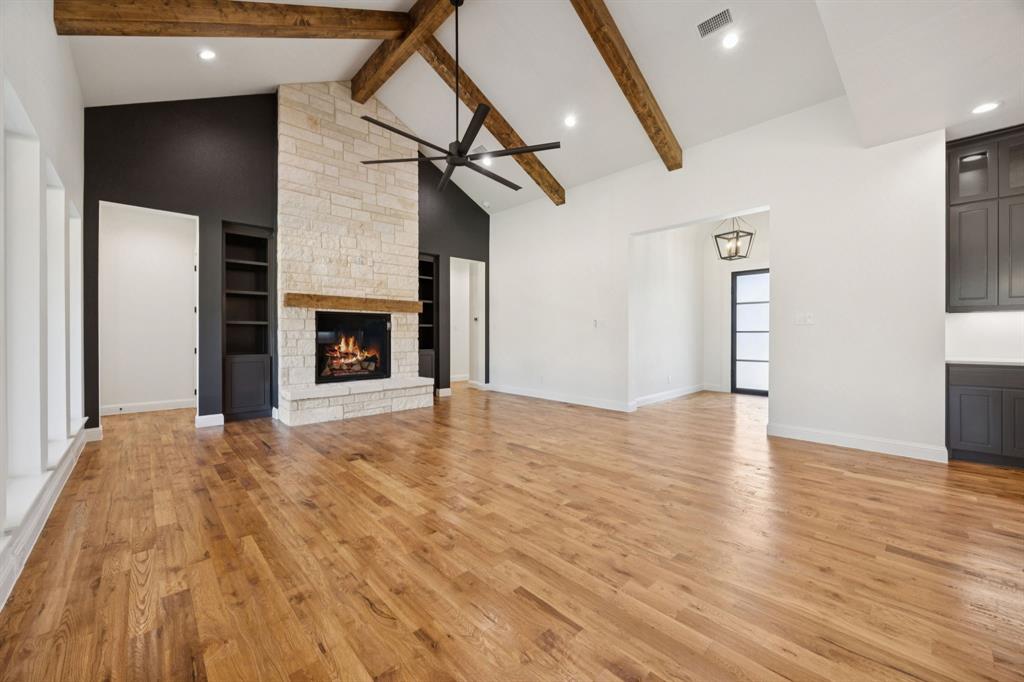 Estancia - Residential