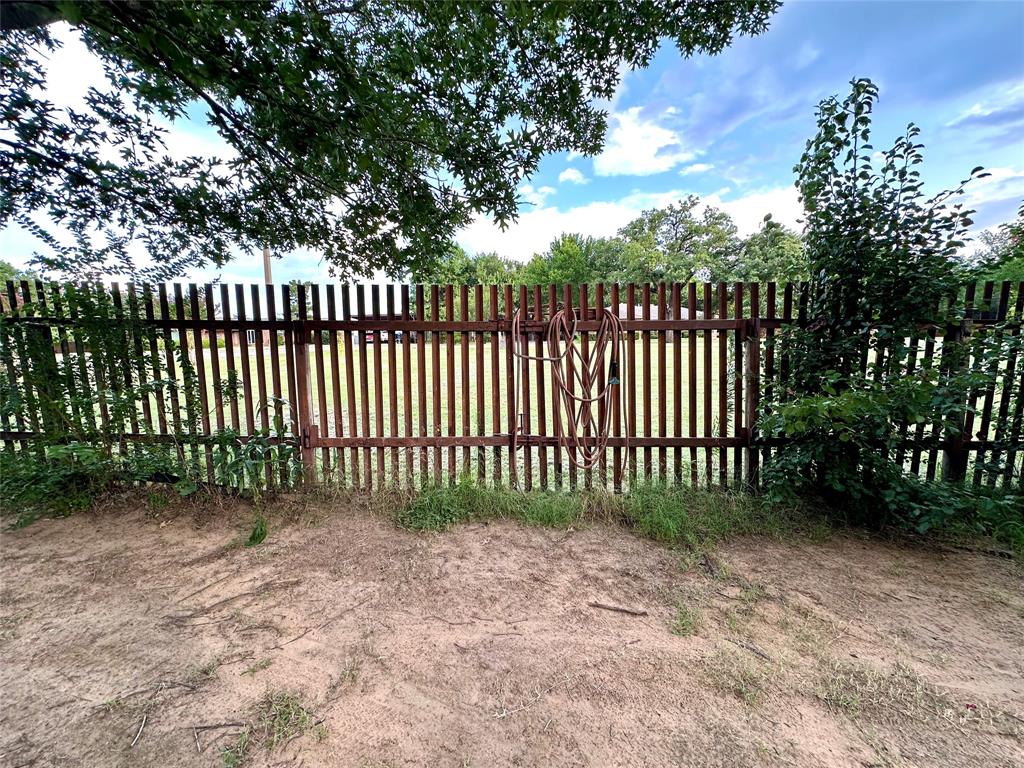 Village Oaks Add Tr 1 - Residential