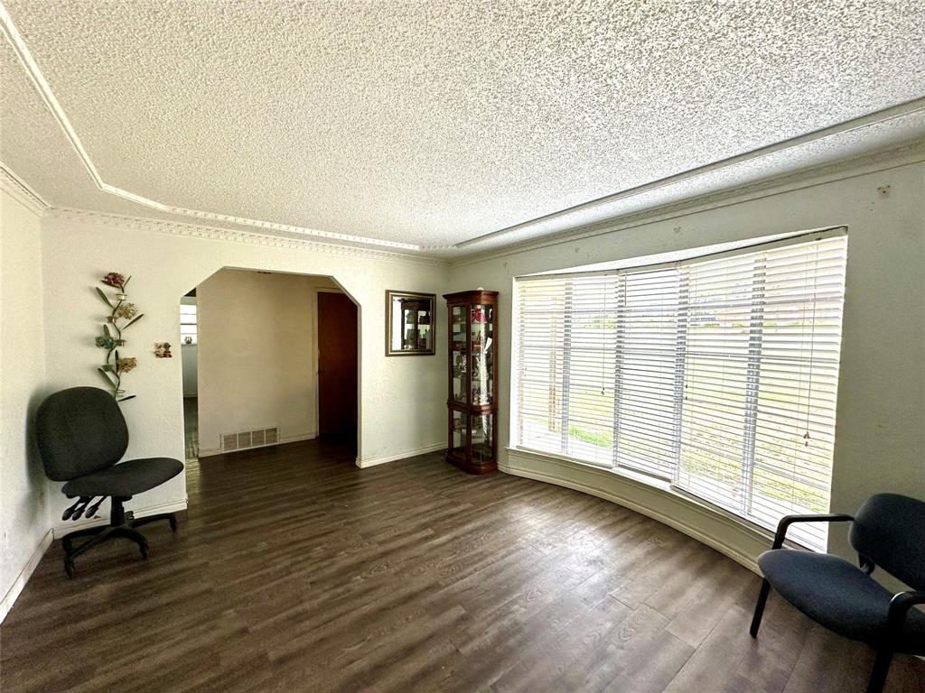 Village Oaks Add Tr 1 - Residential