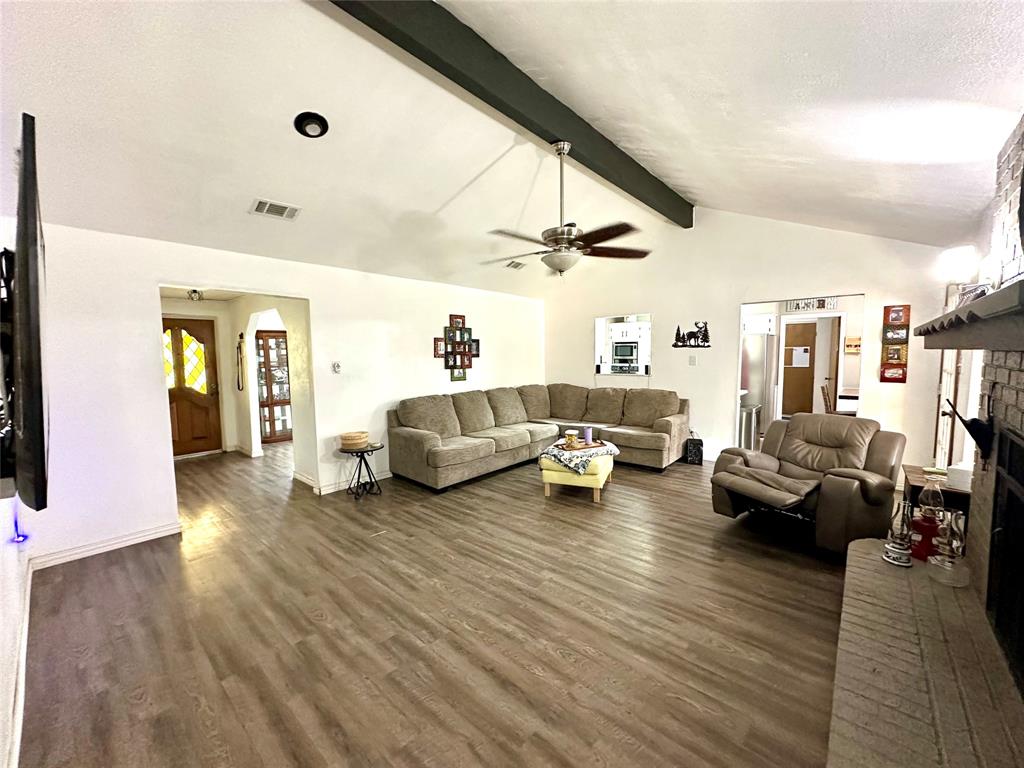 Village Oaks Add Tr 1 - Residential