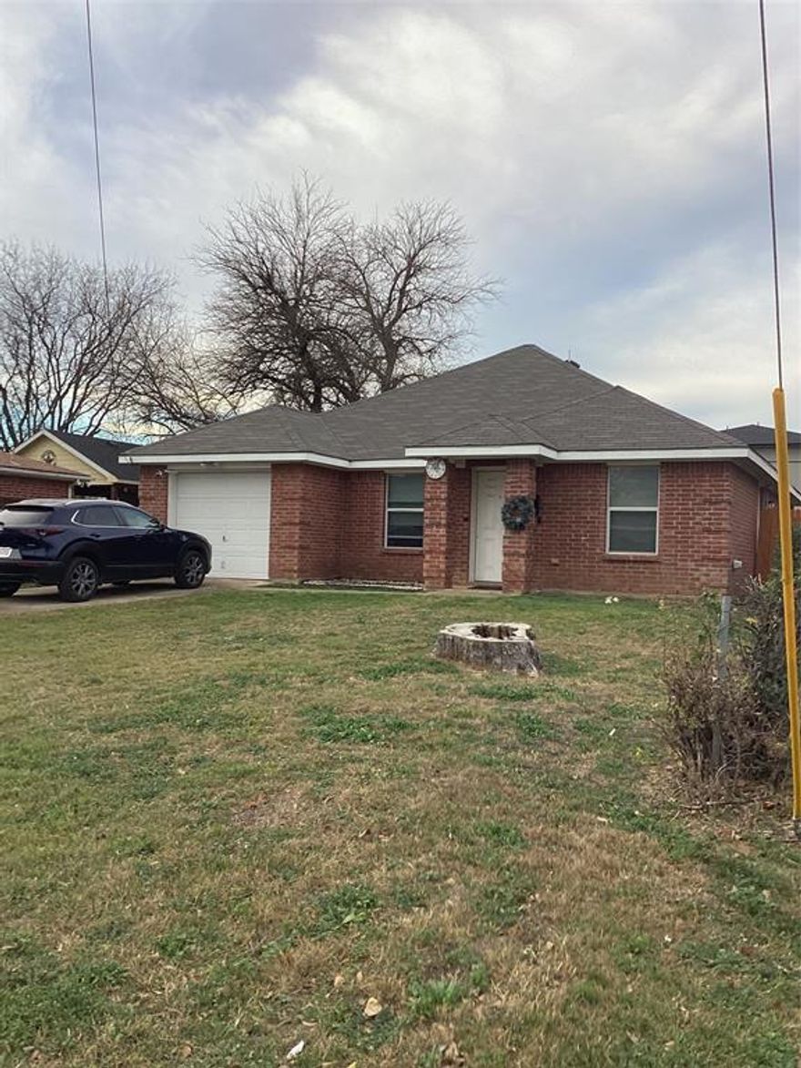 Welcome to this 3-bedroom 2-bath 1-car garage on an oversized Corner lot in Dallas, located minutes from Trinity Grove District and Downtown Dallas. Also conveniently located near Bishop Entertainment District. This home is in a prime location with excellent access to major interstates. 1-car garage; additional parking for 2 cars in the driveway. Security System, Wired for Land Line
Walking distance from Mattie Nash-Myrtle Davis Recreation Center.  The owner works from home. Please schedule an appointment to view.
Survey, SDN under transaction desk