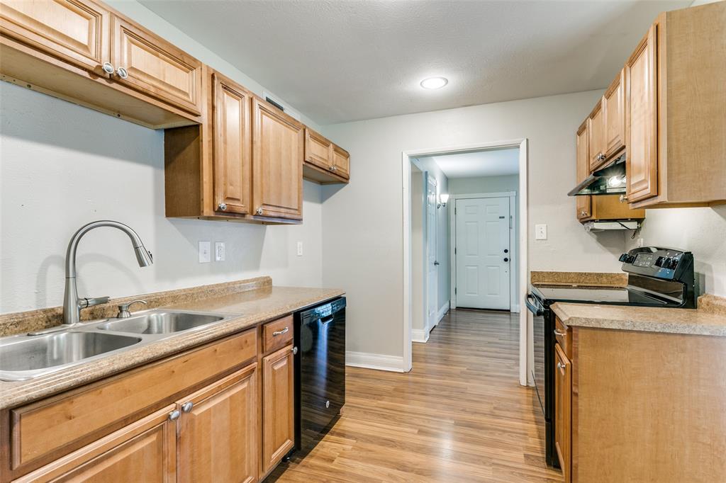 South Lake 3 - Residential