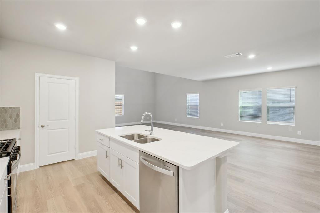 342 Iris Road