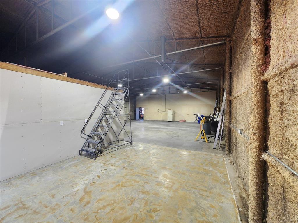 Toler Indust Park 02 - Commercial Sale