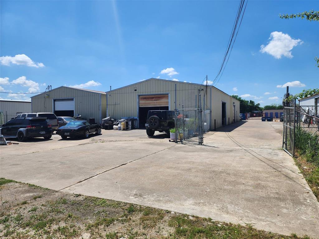 Toler Indust Park 02 - Commercial Sale