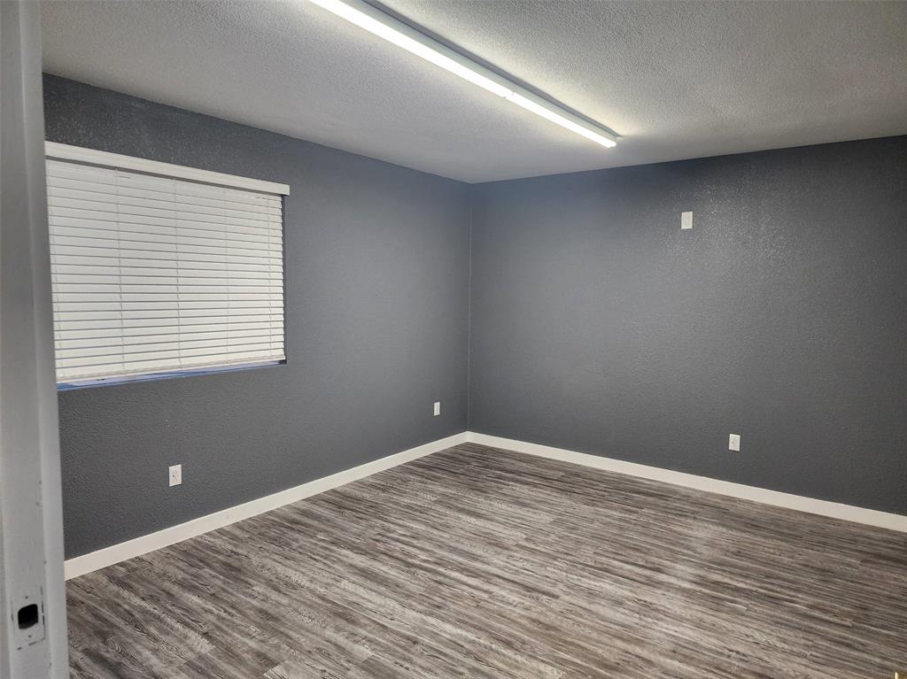 Toler Indust Park 02 - Commercial Sale