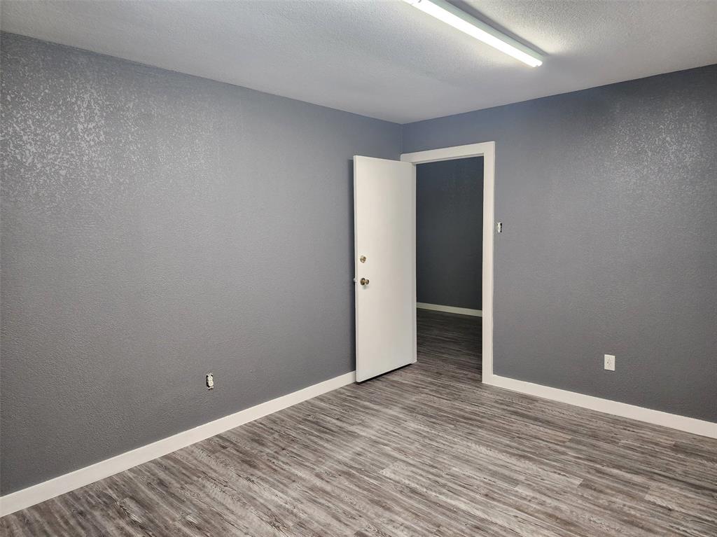 Toler Indust Park 02 - Commercial Sale