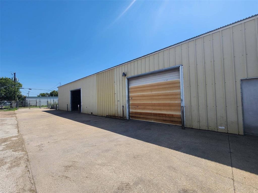 Toler Indust Park 02 - Commercial Sale