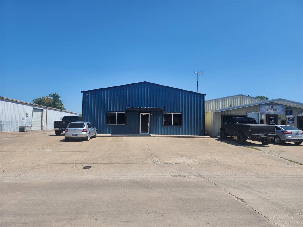 Toler Indust Park 02 - Commercial Sale