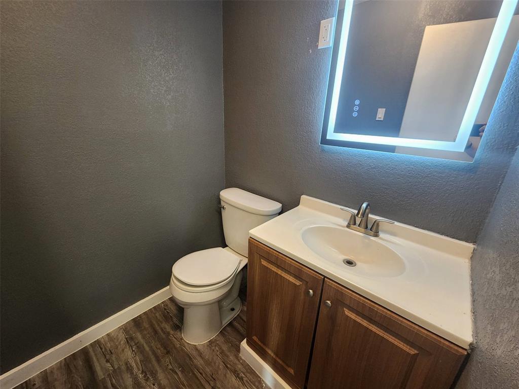 Toler Indust Park 02 - Commercial Sale