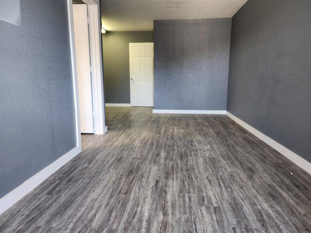 Toler Indust Park 02 - Commercial Sale