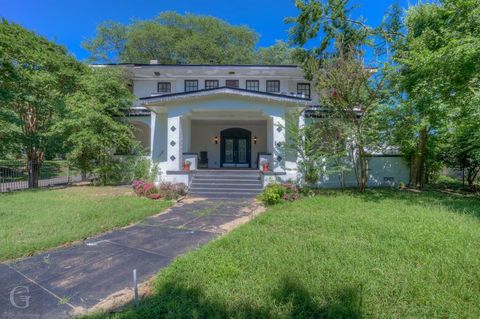 A home in Shreveport