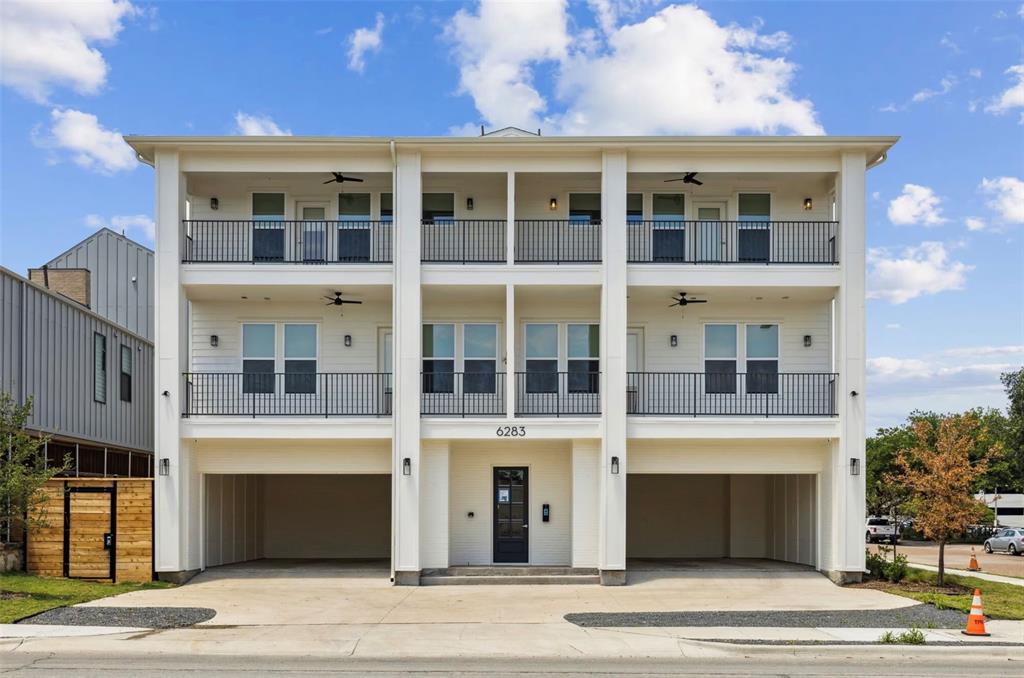 Dannellys Summit Hill - Residential Lease