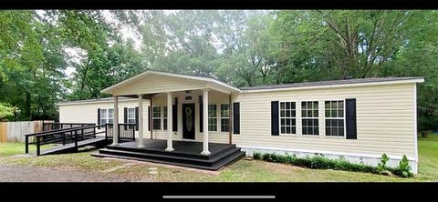 A home in Benton